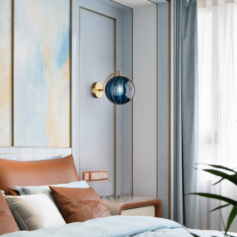 applique murale en verre colore luminaire bleu