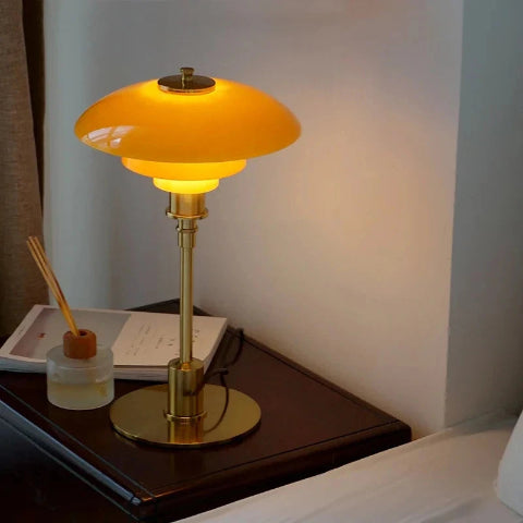 lampe champignon orange sur console