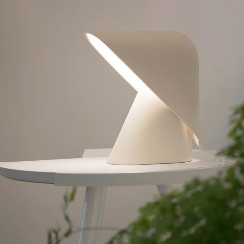 lampe a poser blanche