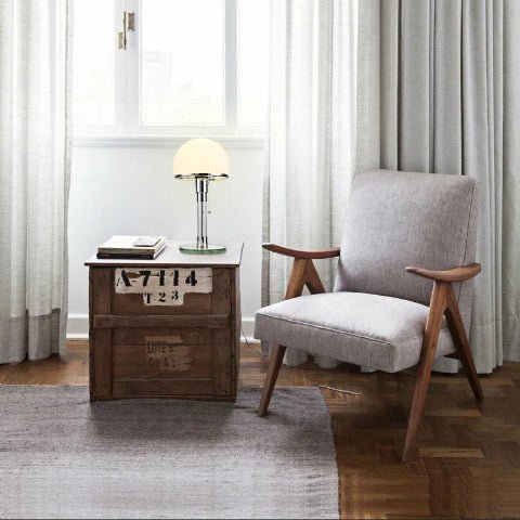 lampe champignon blanche coin de lecture